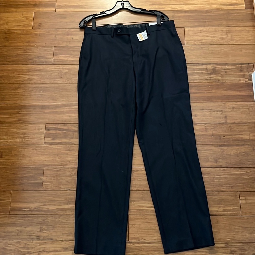 Lauren Ralph Lauren Men’s Flat Front Pant